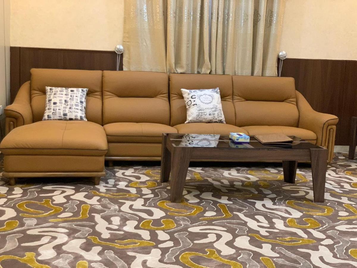 Business Tower Hotel Bisha Ngoại thất bức ảnh